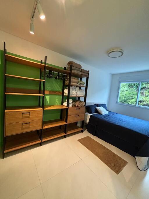 Jurere Internacional, Apartamento